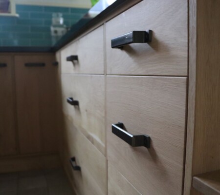 Maatwerkkeuken massief eiken - Skylt lak